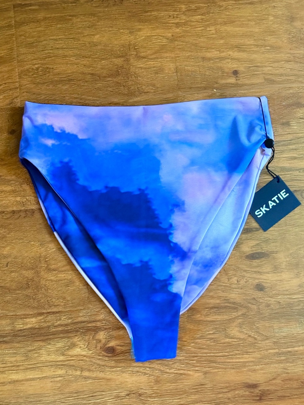 NEW Skatie Monroe cloud print high rise bikini bottoms